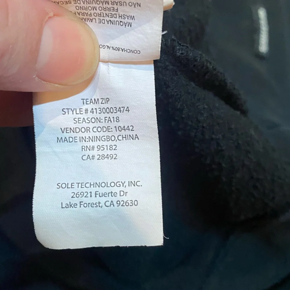 Y2K large Etnies zip up - Picture 6 of 8